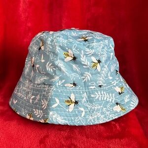 Juncture NWT Bumblebee Bucket Hat
